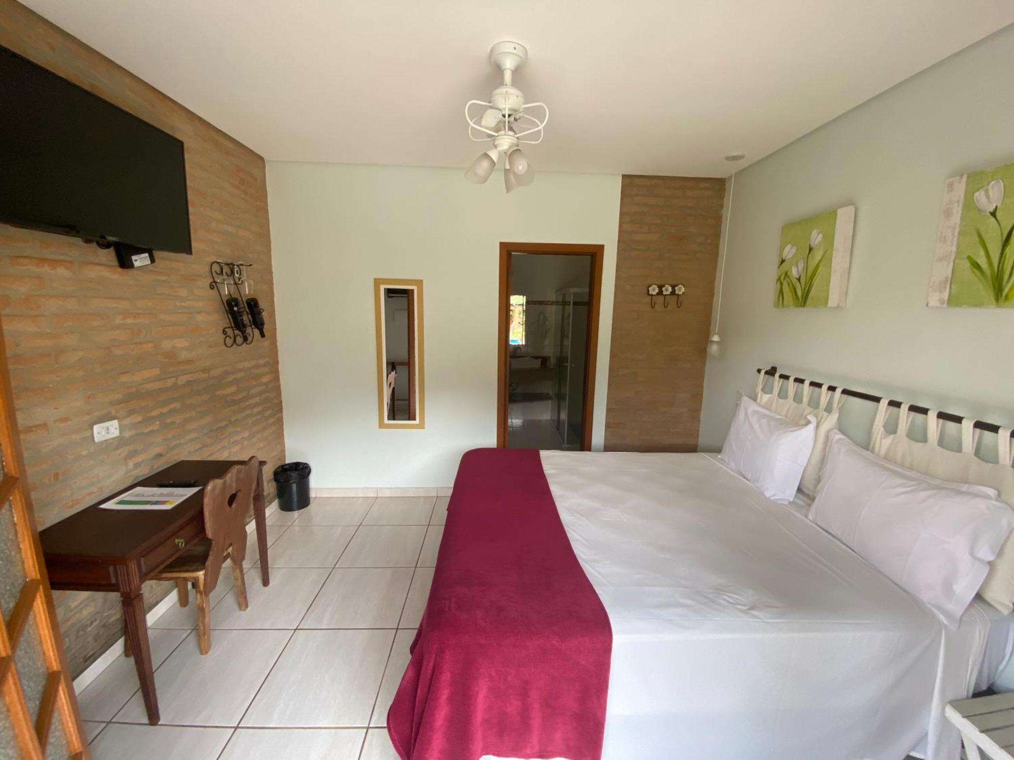 Villa Cottage Pousada Monte Alegre do Sul Εξωτερικό φωτογραφία